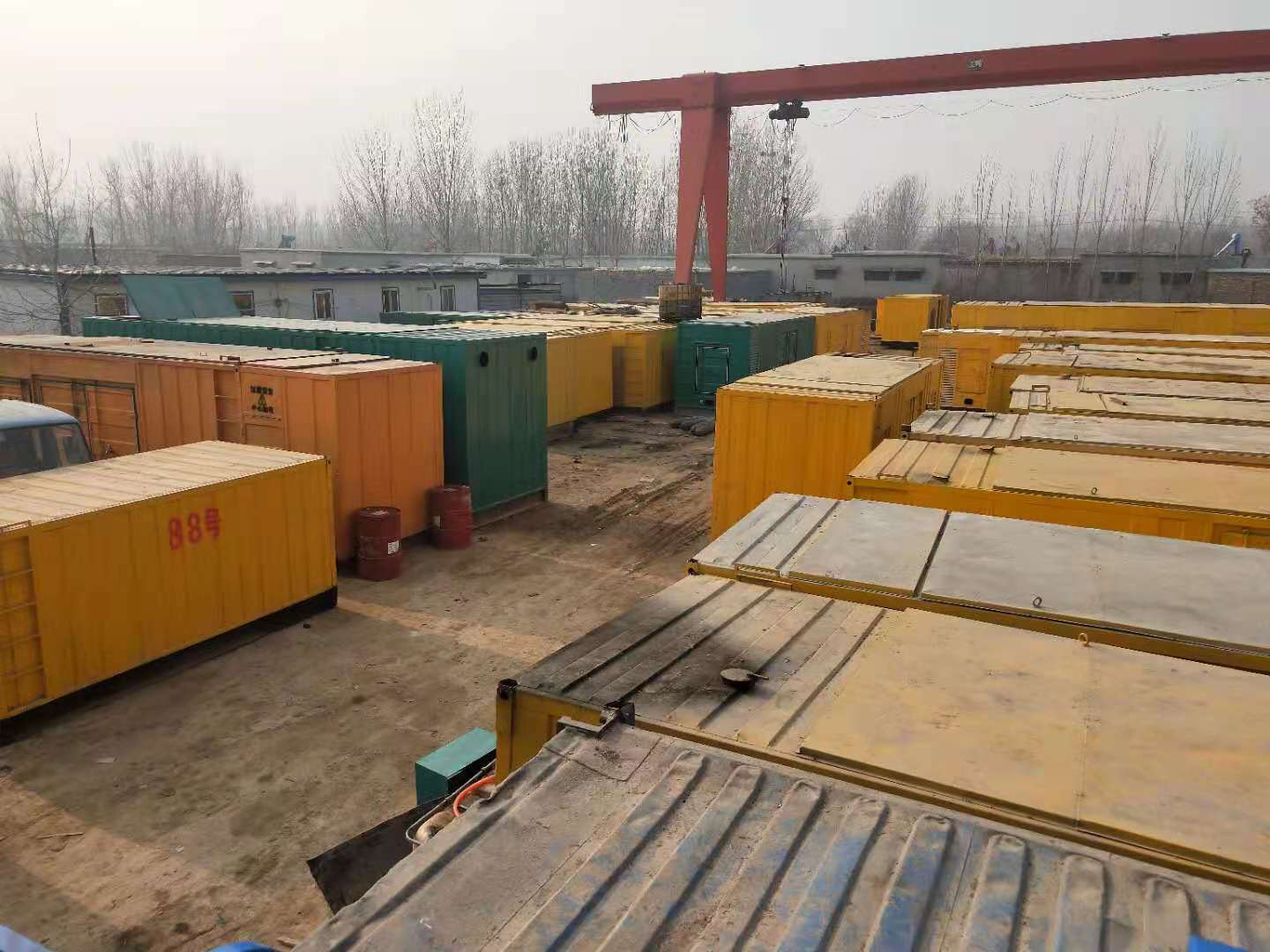 浉河租赁发电机-灰尘、风沙对柴油发电机组造成哪些不良影响？