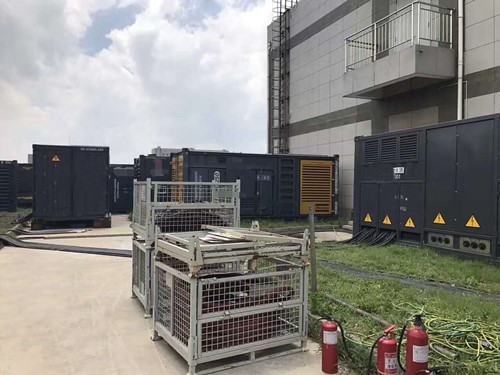 浉河除了定期检查，还有哪些方法可以及时发现接触式转速表探头的磨损？